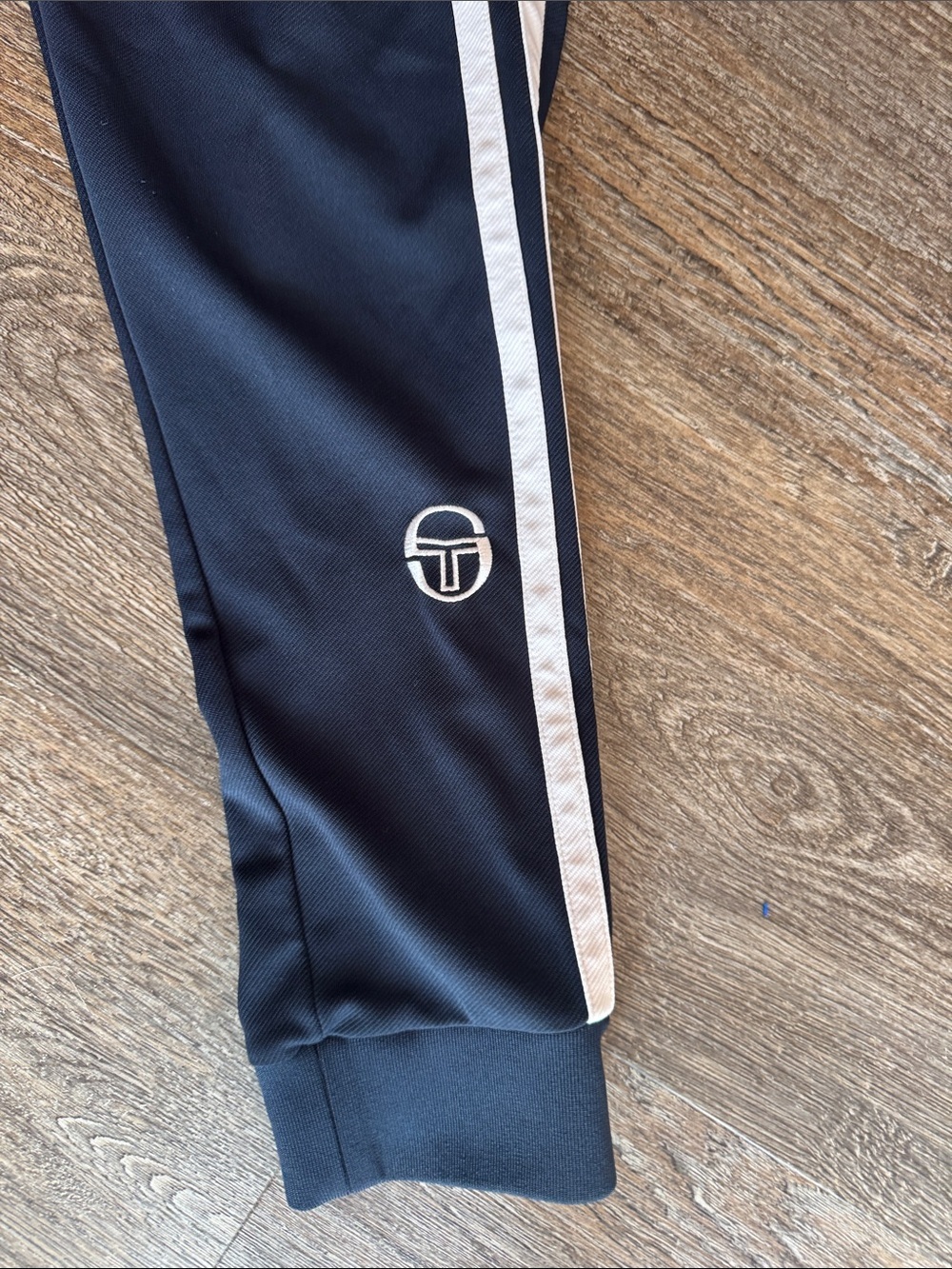Sergio Tacchini Navy Track Pants Joggers with White Side Stripes Size Large - Picture 2 of 5